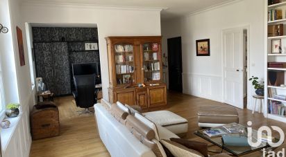 Appartement 6 pièces de 170 m² à Cholet (49300)