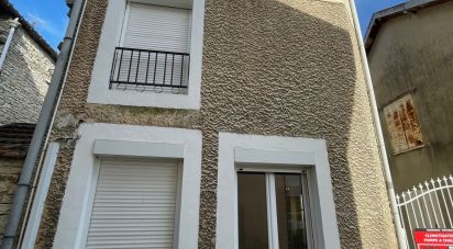 Traditional house 4 rooms of 113 m² in Mussy-sur-Seine (10250)