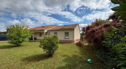 House 5 rooms of 110 m² in Dangé-Saint-Romain (86220)