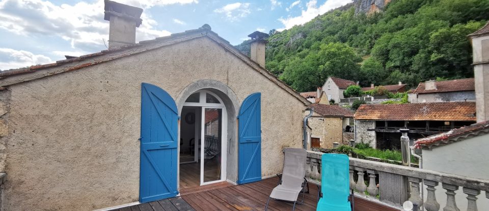 House 7 rooms of 220 m² in Saint Géry-Vers (46330)