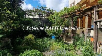 Village house 6 rooms of 105 m² in Carrières-sur-Seine (78420)