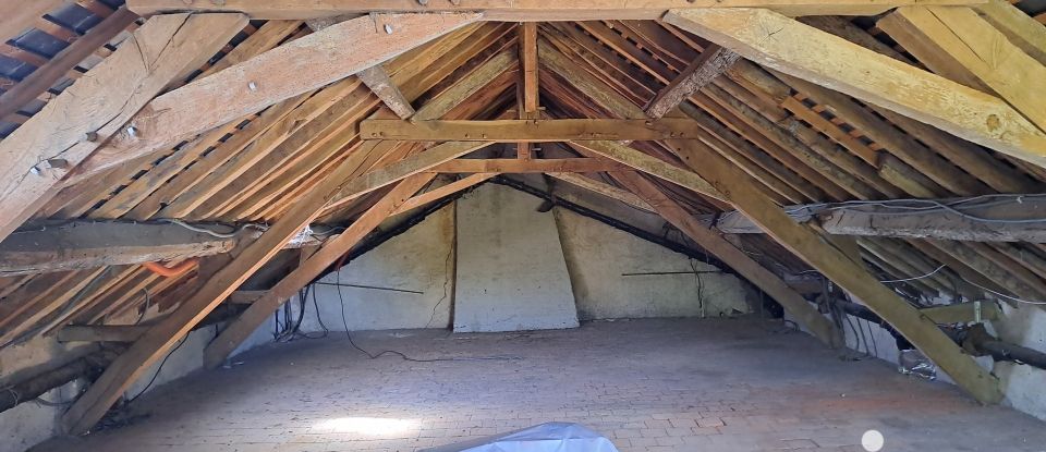 Maison de campagne 5 pièces de 108 m² à Loireauxence (44370)