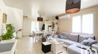 House 4 rooms of 80 m² in Mazan (84380)