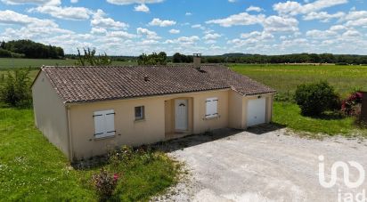 Maison traditionnelle 4 pièces de 89 m² à Rivières (16110)