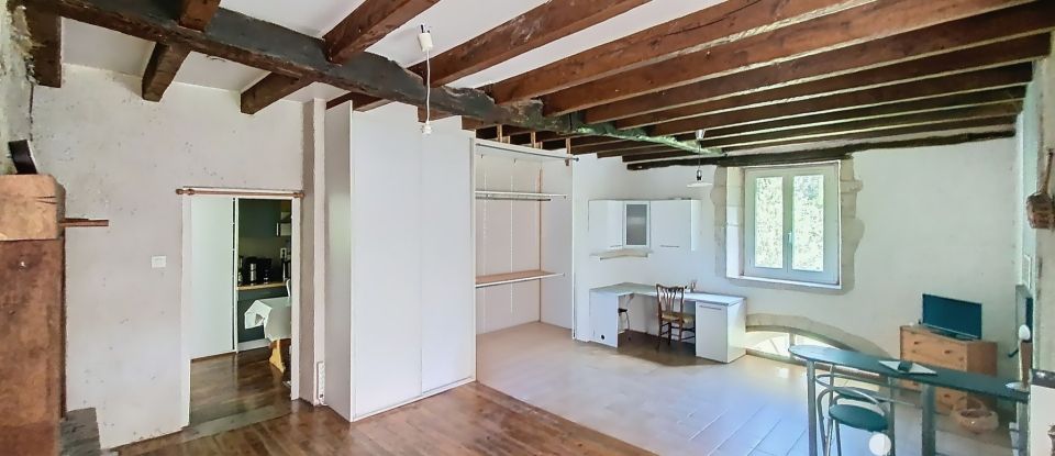 Maison de campagne 4 pièces de 135 m² à La Bachellerie (24210)