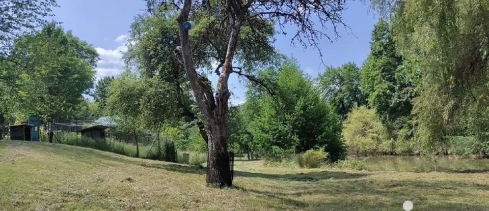 Maison de campagne 4 pièces de 135 m² à La Bachellerie (24210)