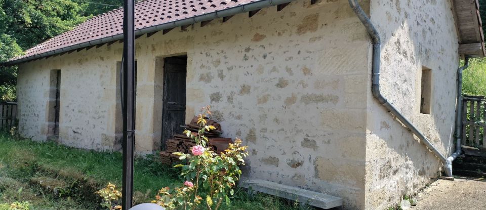 Country house 4 rooms of 135 m² in La Bachellerie (24210)