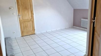 House 7 rooms of 175 m² in Luché-Pringé (72800)