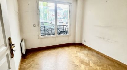 Apartment 4 rooms of 77 m² in Aulnay-sous-Bois (93600)