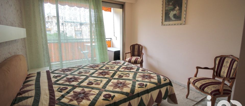 Appartement 2 pièces de 49 m² à Roquebrune-Cap-Martin (06190)