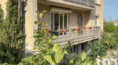 Apartment 4 rooms of 86 m² in Simiane-Collongue (13109)