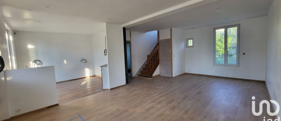 Maison 5 pièces de 100 m² à Noisy-le-Grand (93160)