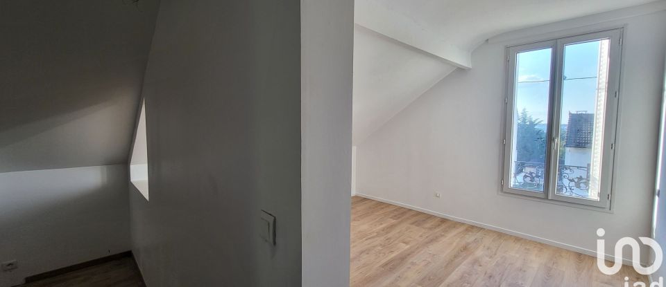 Maison 5 pièces de 100 m² à Noisy-le-Grand (93160)