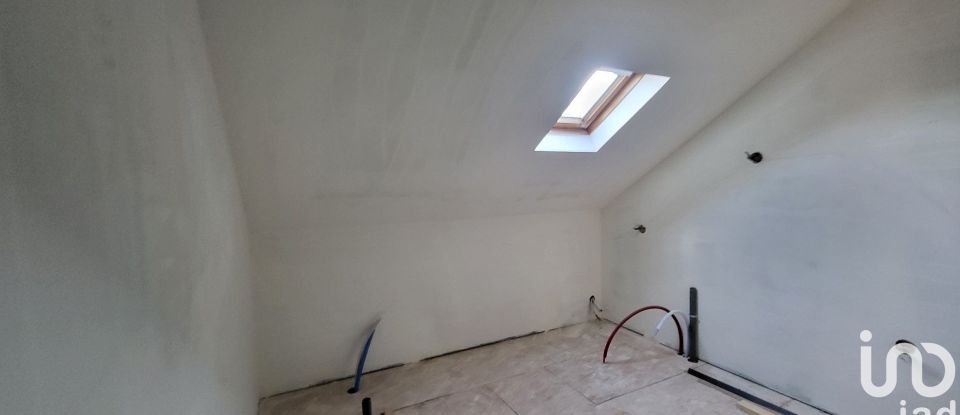 Maison 5 pièces de 100 m² à Noisy-le-Grand (93160)