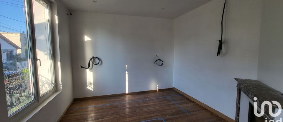 Maison 5 pièces de 100 m² à Noisy-le-Grand (93160)