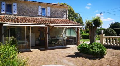 Traditional house 5 rooms of 92 m² in Le Gua (17600)