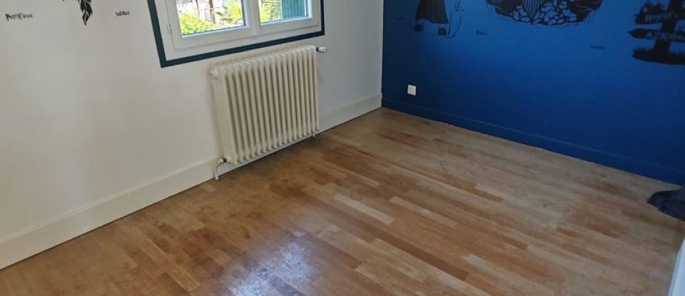 Maison 5 pièces de 87 m² à Yzeure (03400)