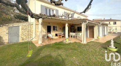 Traditional house 7 rooms of 148 m² in Saint-Ambroix (30500)