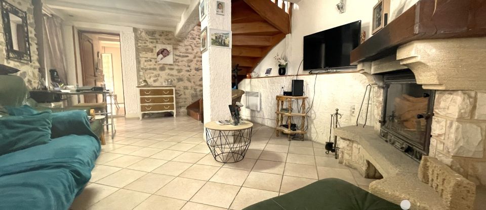 Traditional house 7 rooms of 148 m² in Saint-Ambroix (30500)