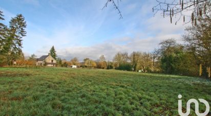 Land of 2,987 m² in Sens-Beaujeu (18300)