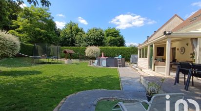 Maison traditionnelle 7 pièces de 130 m² à Magny-en-Vexin (95420)