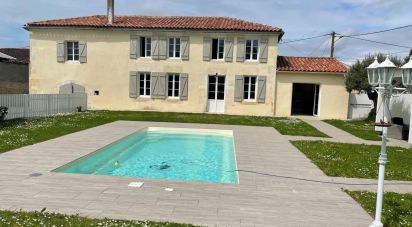 Country house 5 rooms of 167 m² in Cognac (16100)