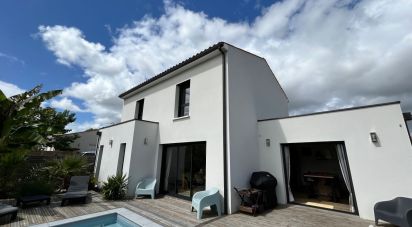 Architect house 5 rooms of 129 m² in Royan (17200)