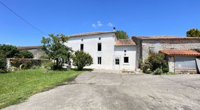 Maison 6 pièces de 183 m² à Fontenille-Saint-Martin-d'Entraigues (79110)