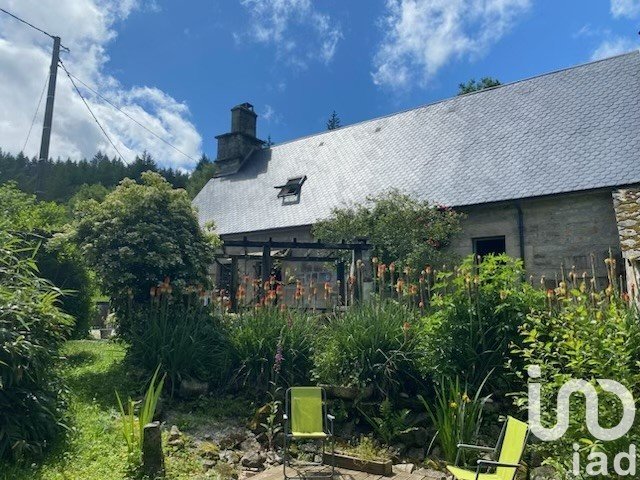 Village house 5 rooms of 93 m² in Davignac (19250)