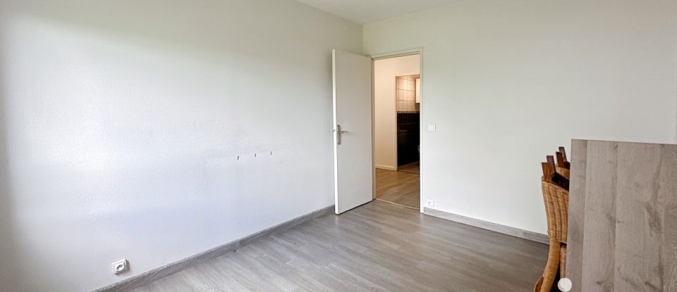 Apartment 3 rooms of 67 m² in Auxerre (89000)