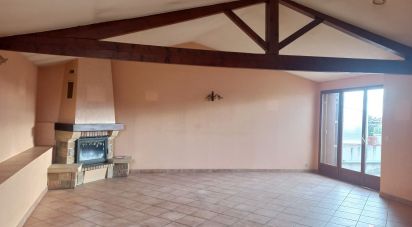 Village house 3 rooms of 72 m² in Saint-Babel (63500)