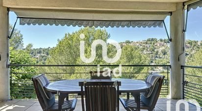House 5 rooms of 120 m² in Carnoux-en-Provence (13470)