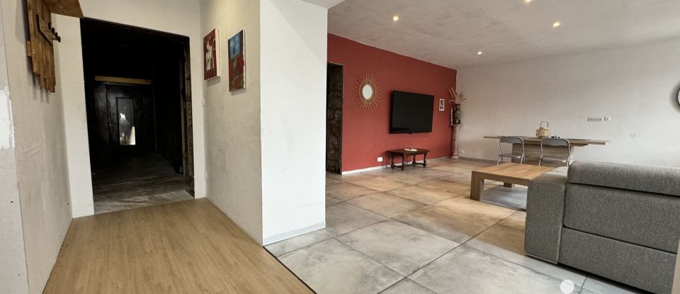 Maison 10 pièces de 300 m² à Provenchères-et-Colroy (88490)