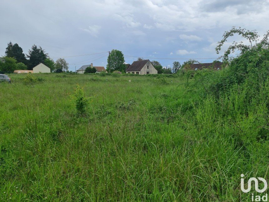 Land of 672 m² in Vivoin (72170)