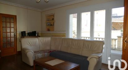 House 6 rooms of 145 m² in Villefagnan (16240)