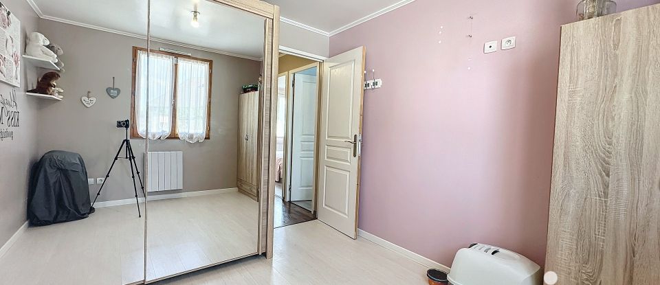 Pavillon 5 pièces de 83 m² à Jaulges (89360)