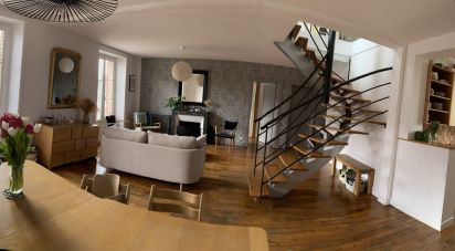 Duplex 5 pièces de 126 m² à Rennes (35000)