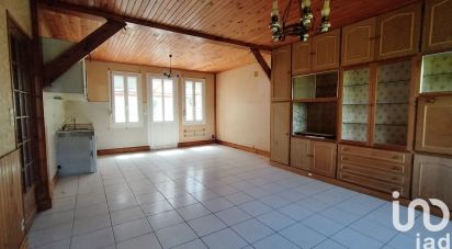 Traditional house 4 rooms of 91 m² in Concarneau (29900)