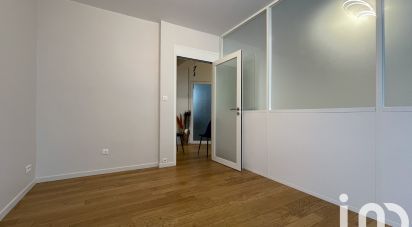 Appartement 4 pièces de 62 m² à Paris (75018)