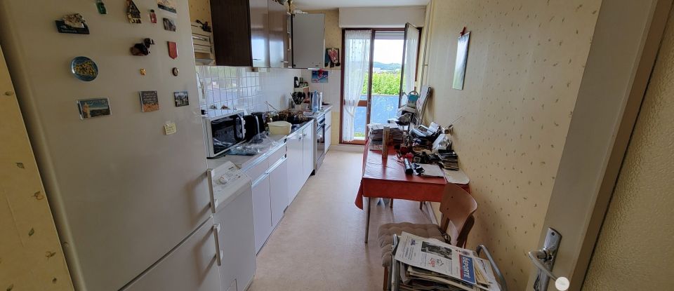 Appartement 4 pièces de 72 m² à Le Creusot (71200)