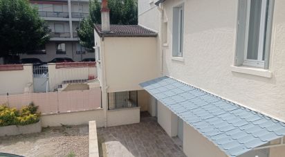 Immeuble de 270 m² à Moulins (03000)