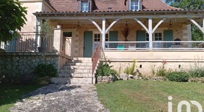 Maison traditionnelle 11 pièces de 191 m² à Meyrals (24220)