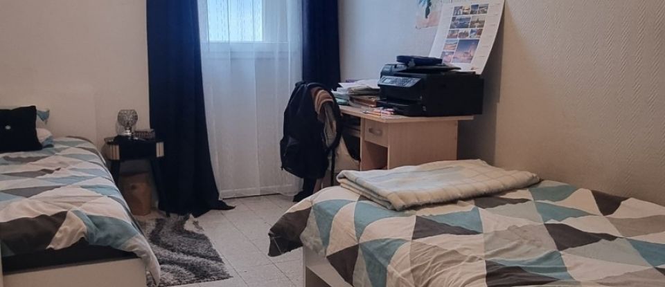 Appartement 4 pièces de 80 m² à Nîmes (30000)