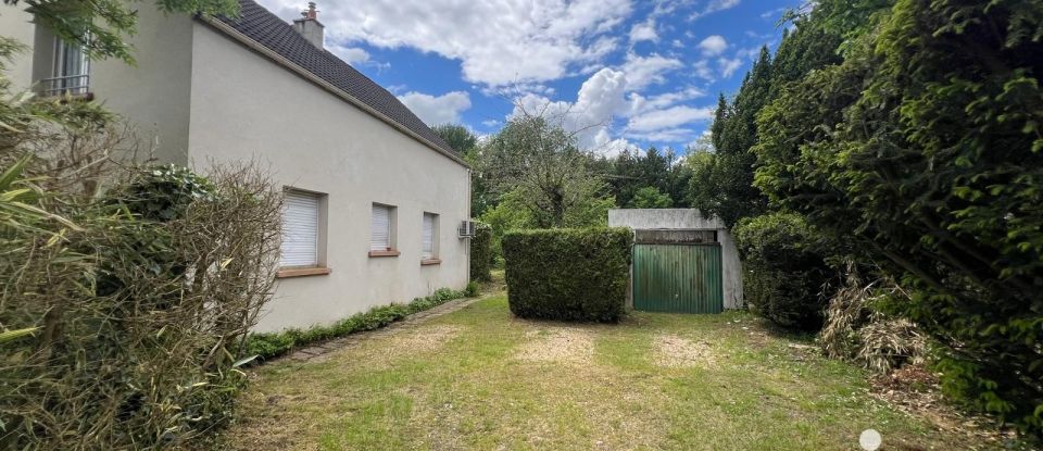 Traditional house 5 rooms of 120 m² in Moret Loing et Orvanne (77250)