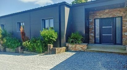 Maison 5 pièces de 160 m² à Saint-Jean-d'Elle (50810)