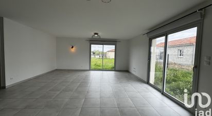House 4 rooms of 95 m² in Ouzilly (86380)