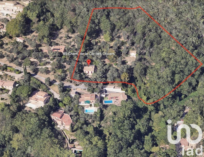 Land of 6,862 m² in Grasse (06130)