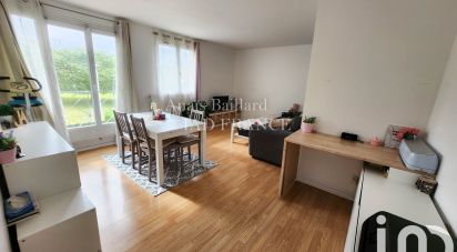 Apartment 2 rooms of 50 m² in Moissy-Cramayel (77550)