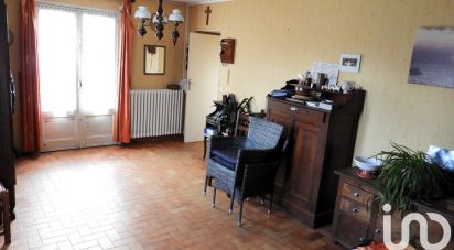 Traditional house 5 rooms of 100 m² in Domfront en Poiraie (61700)