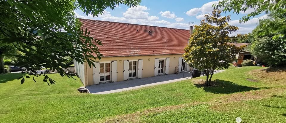 Maison traditionnelle 8 pièces de 150 m² à Soignolles-en-Brie (77111)